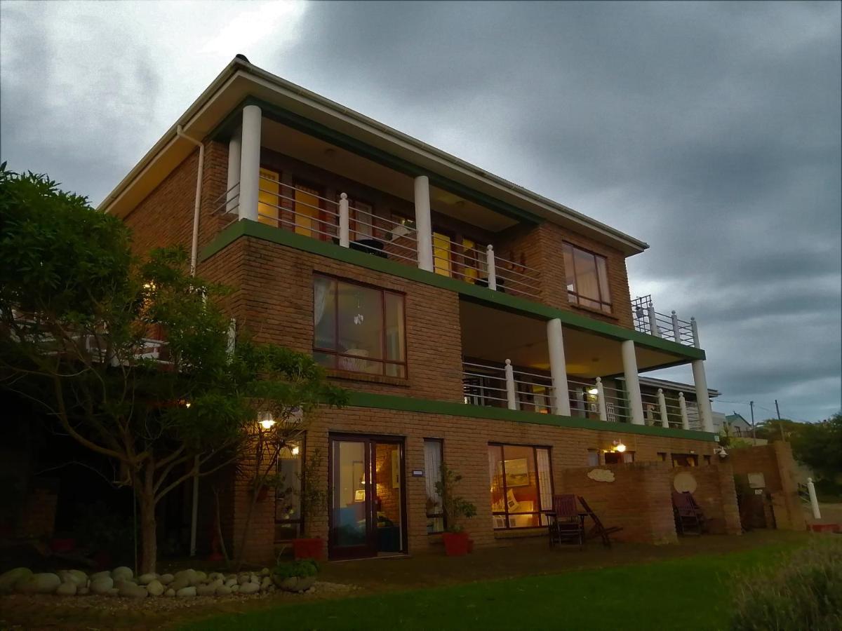 Amzee Bokmakierie Guest House Dana Bay Kültér fotó